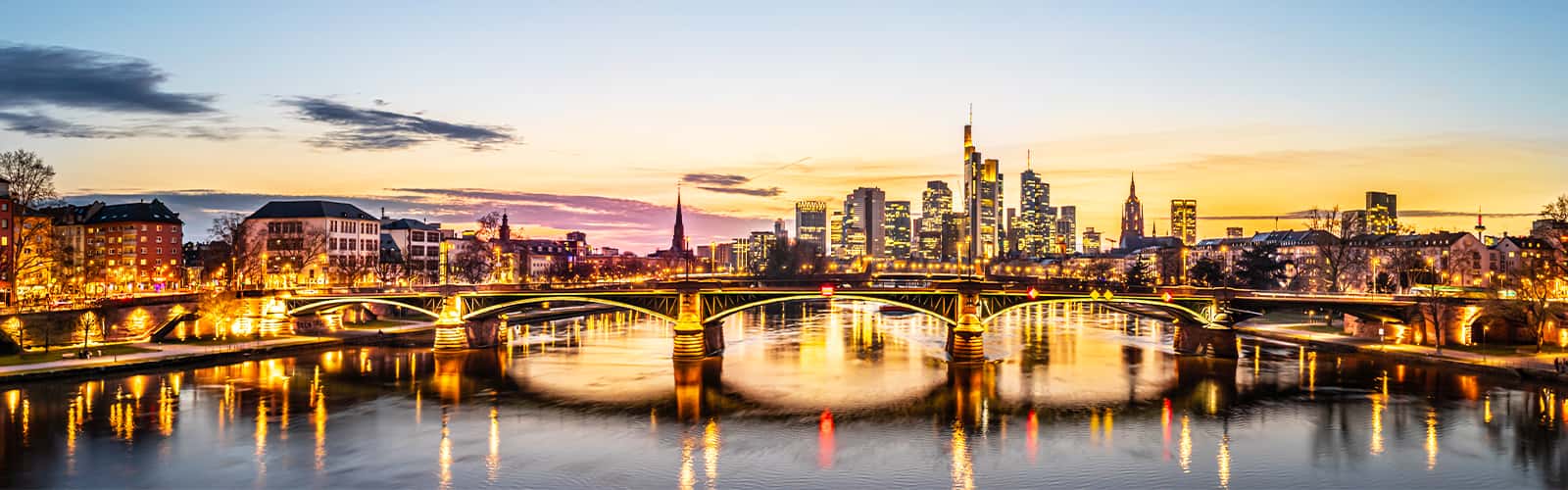 City trip Frankfurt | Hotel of your choice for 2 people